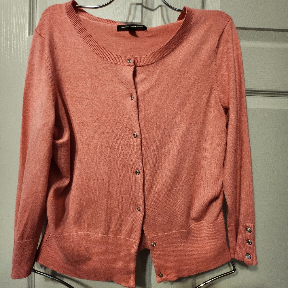 Jeweled buttoncardigan